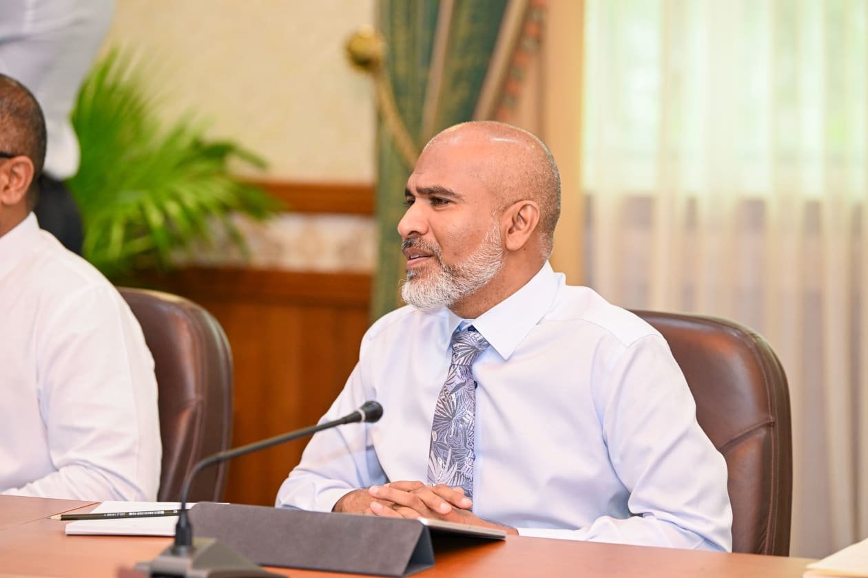 Ismail shafeeu education minisyter